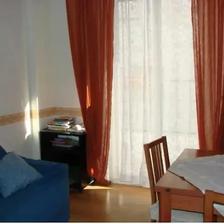 Dv House Apartman Arma di Taggia